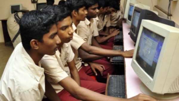 Computer Science teachers demand to State government
