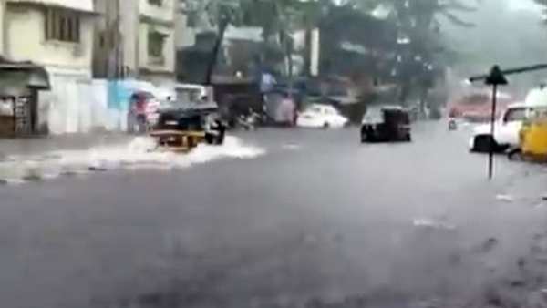 Rain lashes Mumbai and sub urban train services hit many parts of the city Rain lashes Mumbai and sub urban train services hit many parts of the city