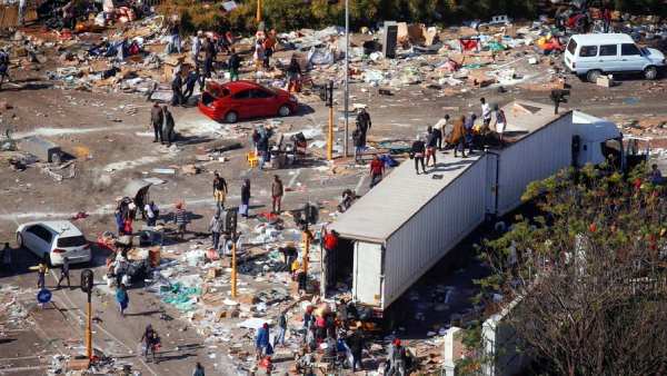 மெடிக்கல்களையும் விட்டு வைக்கவில்லை