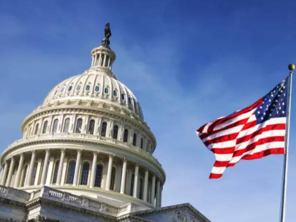 எங்கிருந்து வந்தவர்