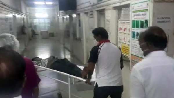 வேலையை முடித்து வீடு திரும்பியுள்ளார் வேலையை முடித்து வீடு திரும்பியுள்ளார்
