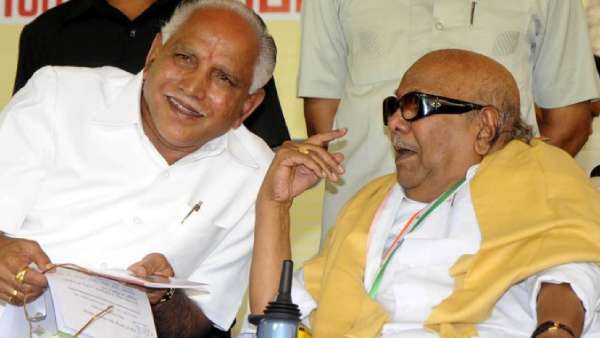 சிறப்பு விருந்தினர் கருணாநிதி