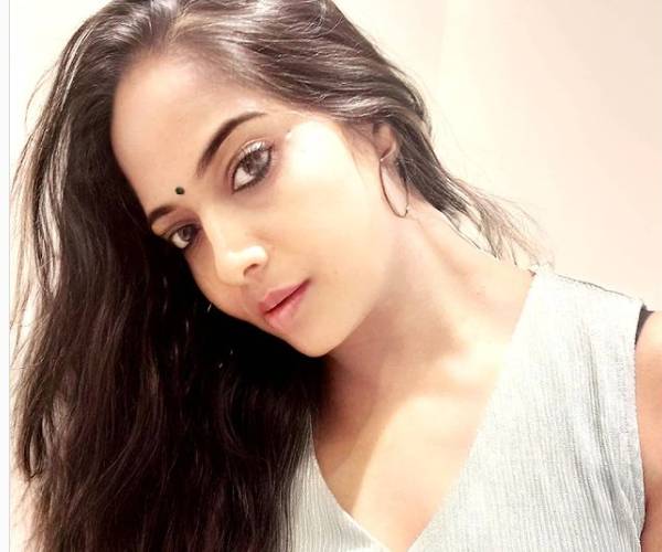 நல்ல மாமியார் தான் நல்ல மாமியார் தான்