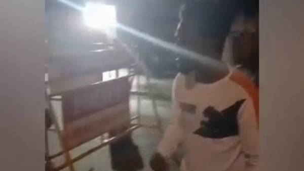 சட்டக் கல்லூரி மாணவர் சட்டக் கல்லூரி மாணவர்