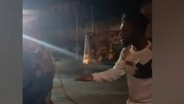 வீடியோவை யூட்யூப்ல போடுங்க சார் வீடியோவை யூட்யூப்ல போடுங்க சார்