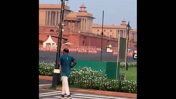 பாராட்டு 
