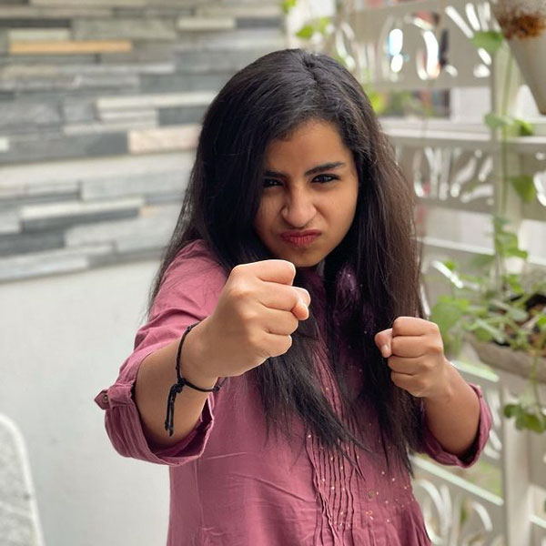 துருதுருவென குறும்புத்தனம்