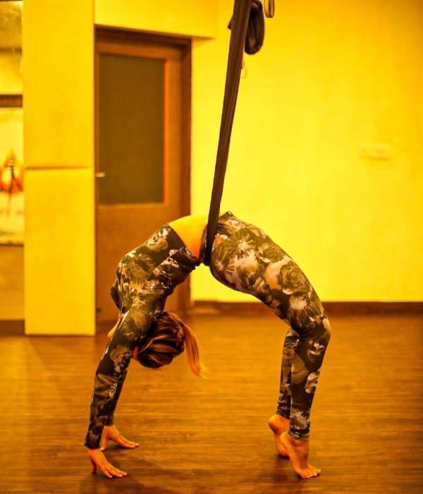 தொங்க விட்டு 