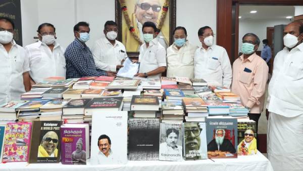 Tamilnadu CM MK Stalin donates 1000 books to public libraries in Chennai Tamilnadu CM MK Stalin donates 1000 books to public libraries in Chennai