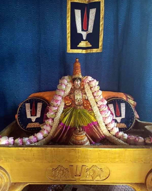 காவிரி ஆற்றில் 