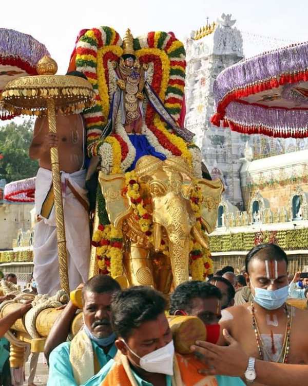 Guru purnima 2021: Malayappasamy traveling in garuda vakana sevai on July 24th 2021 