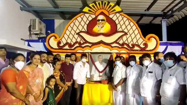நிகழ்ச்சியில் பங்கேற்றார் 