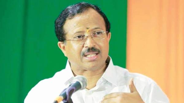 வெளிநாடுகளில் படிக்கும் மாணவர்கள் வெளிநாடுகளில் படிக்கும் மாணவர்கள்