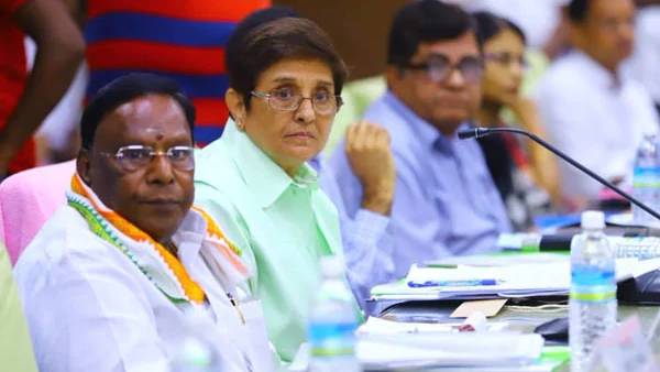 அமைச்சரவை மாற்றம்