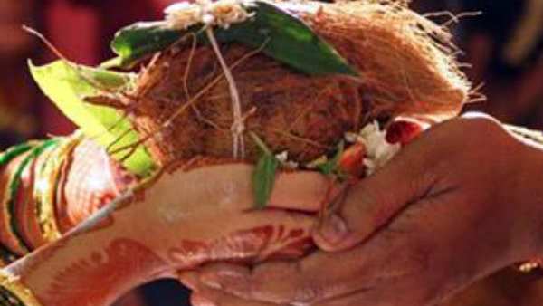 மகிழ்ச்சியான குடும்பம் மகிழ்ச்சியான குடும்பம்