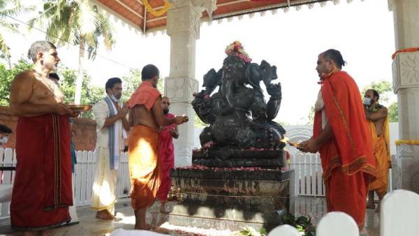 தெய்வீக சக்தி 