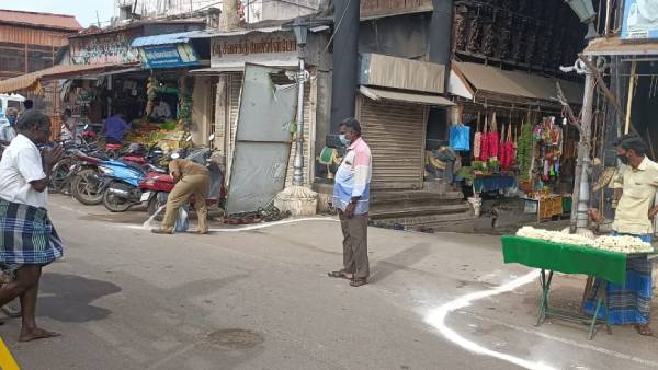 சிறப்பு தீபாராதனை 