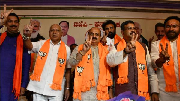  மீண்டும் முதல்வர் மாற்றம்?