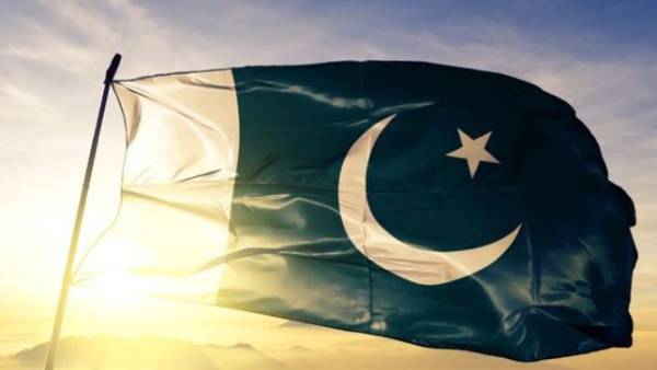 கராச்சியில் அதிகார மாற்றம் 