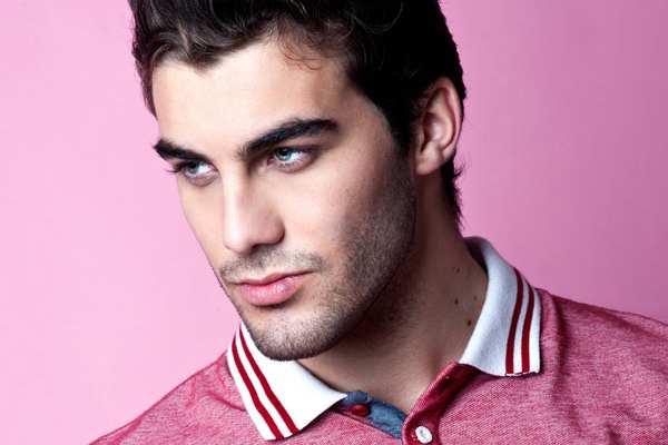 மூக்கு நுனியில் மச்சம் 