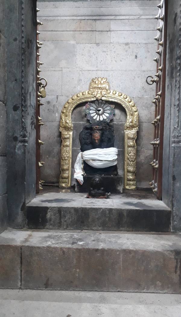 சுயம்பு லிங்கம் சுயம்பு லிங்கம்