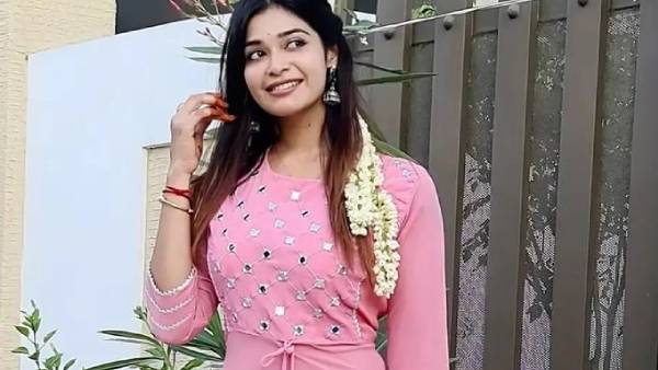 அசத்தும் அழகு 