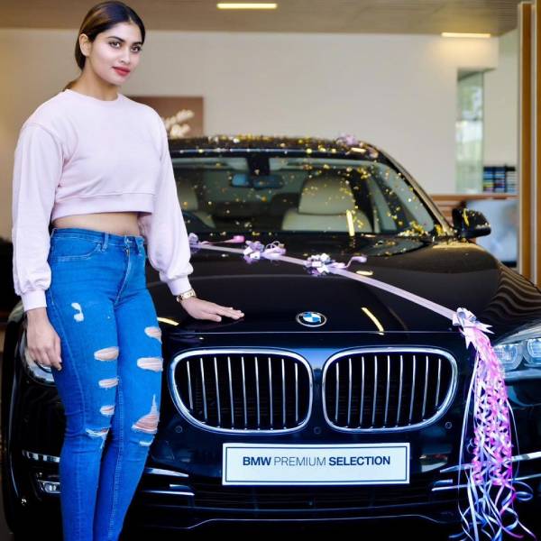  முதல் முதலா இவர்தான் வாங்கியிருக்கிறார் 