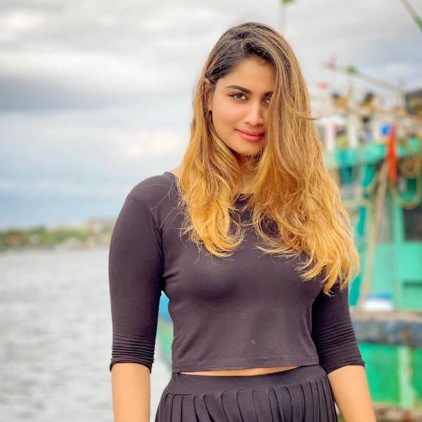 சீரியலுக்கு டாட்டா 