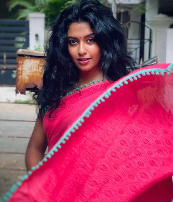 கிடைச்ச வாய்ப்பை விடலையே 