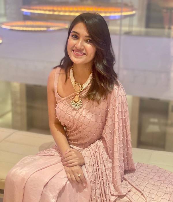 எளிமைதான் அழகு 