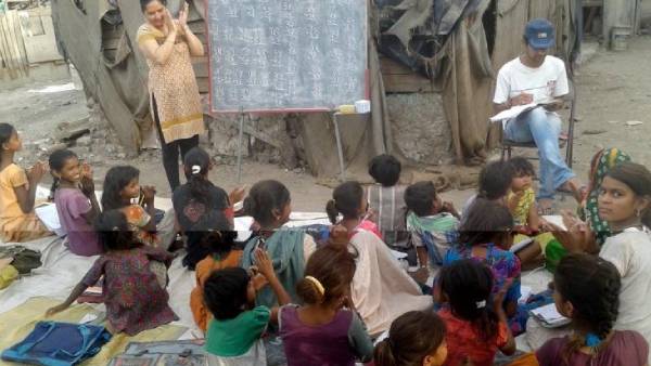 இந்தி படிக்க தெரியவில்லை 