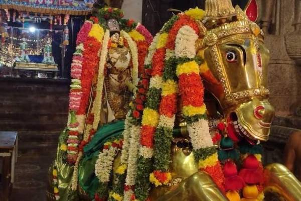 ஆண்டாள் மடியில் ரங்கமன்னார் ஆண்டாள் மடியில் ரங்கமன்னார்