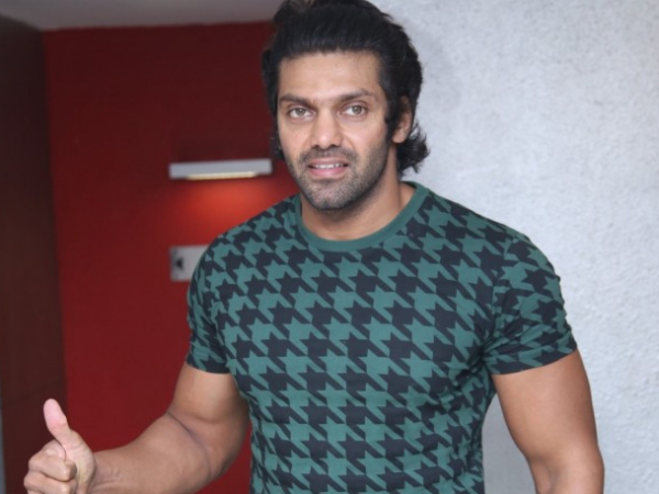 ஆர்யா நன்றி ஆர்யா நன்றி