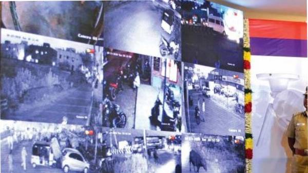 இரண்டு நிறுவனங்கள் 