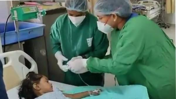 அள்ளிக் கொடுத்த மக்கள் அள்ளிக் கொடுத்த மக்கள்