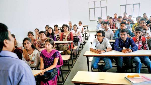 மாணவர்கள் 