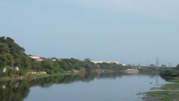 லாரி உரிமையாளர்களுக்கு எச்சரிக்கை 