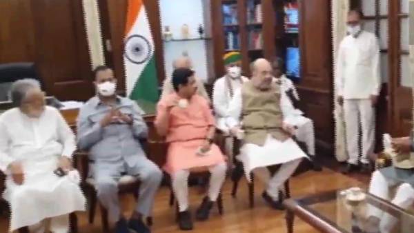 முன்கூட்டியே முடிந்த லோக்சபா கூட்டத் தொடர் முன்கூட்டியே முடிந்த லோக்சபா கூட்டத் தொடர்