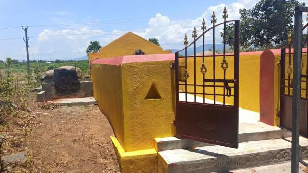 Pallava old Hero stone found in Thiruvannamalai 