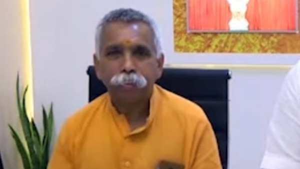 கேசவ விநாயகம் 