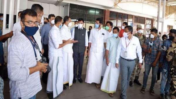 கேரளாவில் மத்திய அமைச்சர் 