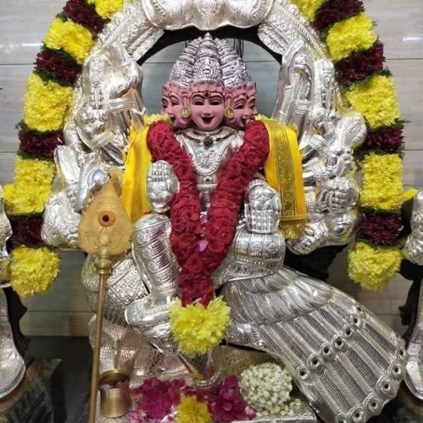 சக்தி தரும் வேலவன்