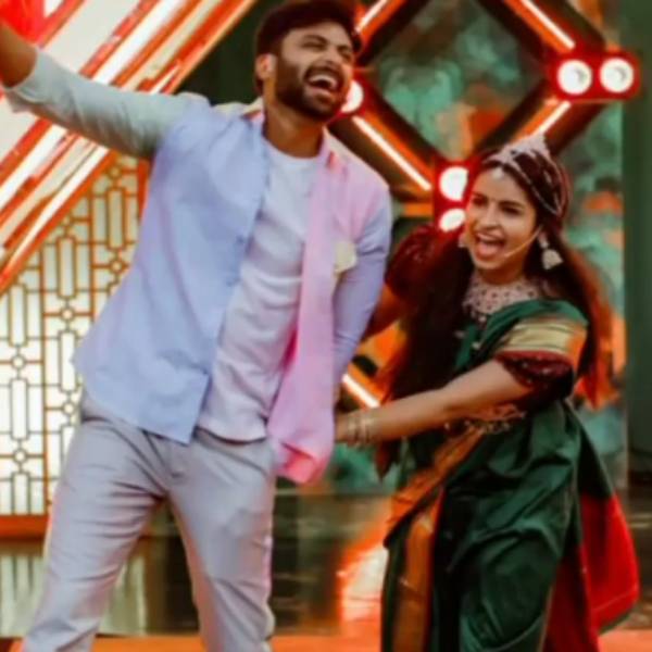 பாடலாலே மெய்மறக்க வைத்துவிடுவார் 