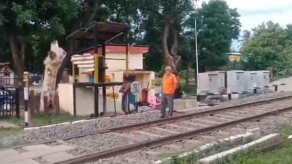 பதறிய சிறுவன் பதறிய சிறுவன்