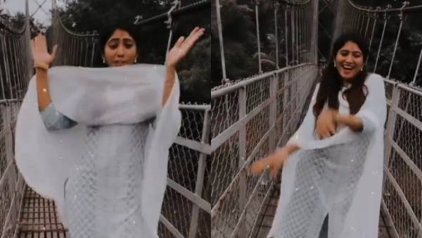 எங்க போனாலும் அதை விடல 