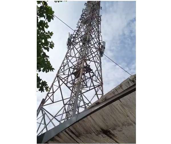 தற்கொலை மிரட்டல் 