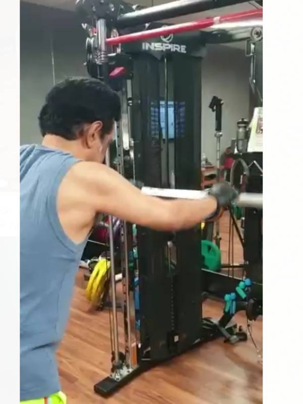 வீட்டில் உடற்பயிற்சி கூடம்