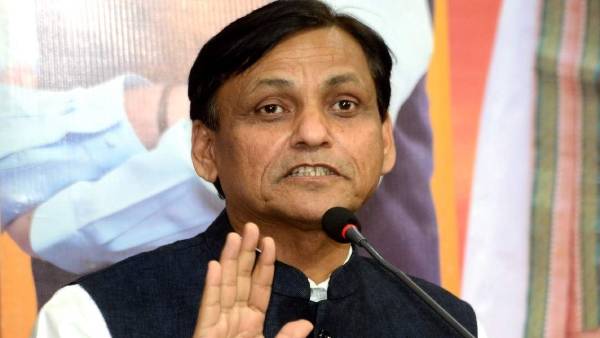 சொத்து வாங்கியது 2 பேர்தானாம் 