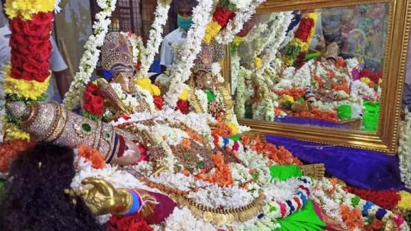 ஆடித்திருவிழா கொடியேற்றம் ஆடித்திருவிழா கொடியேற்றம்