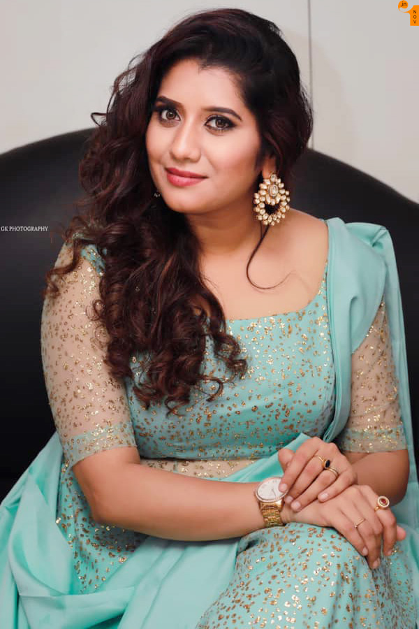 யாரையும் கண்டு கொள்வதில்லை